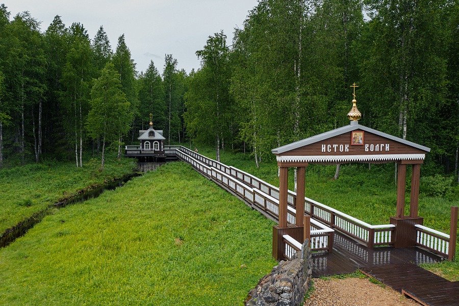 Исток реки Волга