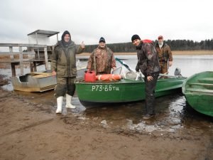 прокат лодок и моторов на селигере